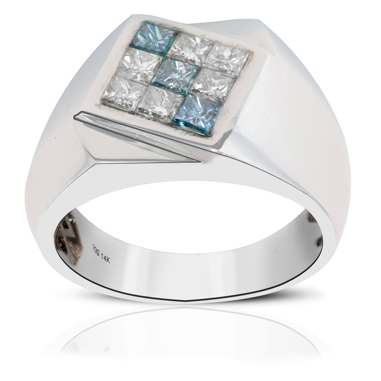 Princess cut blue and white diamonds set in 14 kt white gold