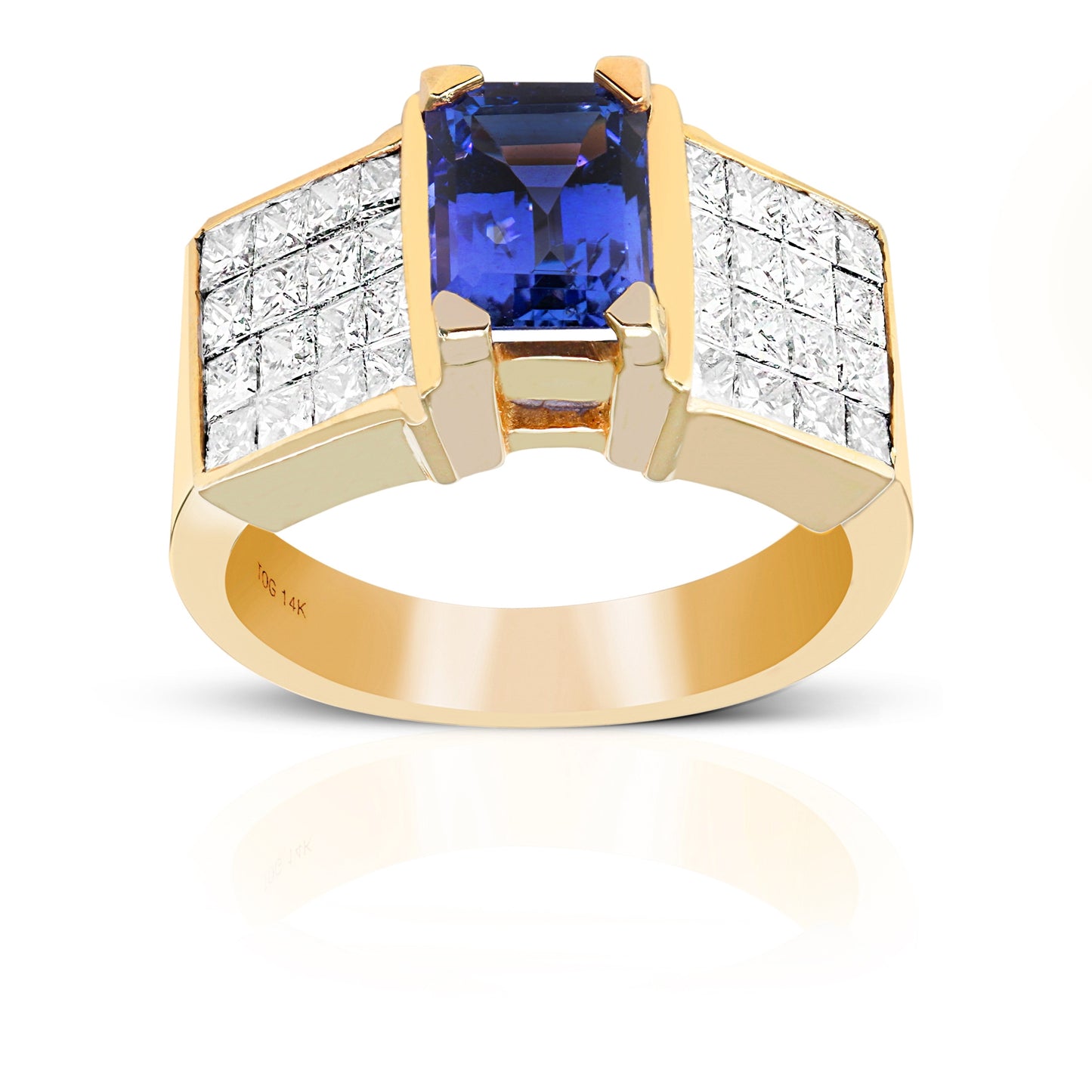 Emerald-cut Tanzanite Cocktail ring with Invisible Princess-cut Diamonds 14 Karat Yellow Gold